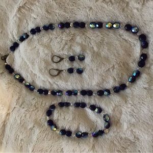 Beaded blue jewelry set, necklace, bracelet, earrings